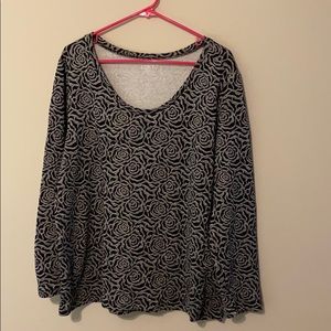Loft Outlet Long sleeve rose pattern top